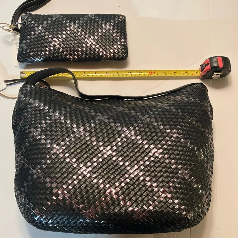 NWT HOBO Bag Purse with Matching Wristlet Super Cute! New with tags Black - Picture 2 of 13